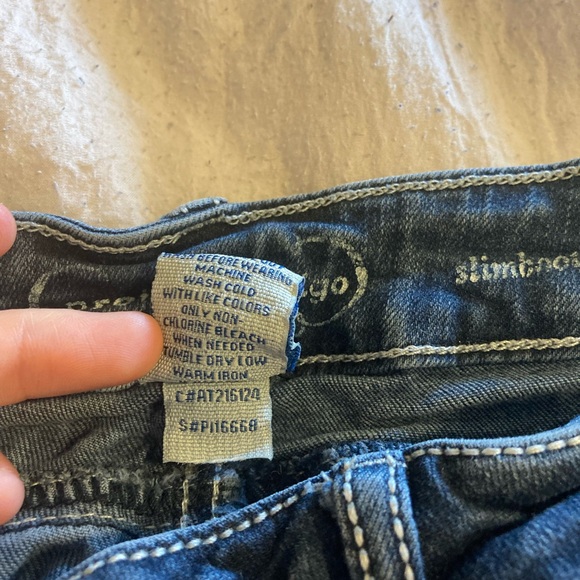 Jeans from Buckle - Picture 3 of 6